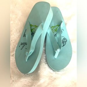 juicy couture flip flops